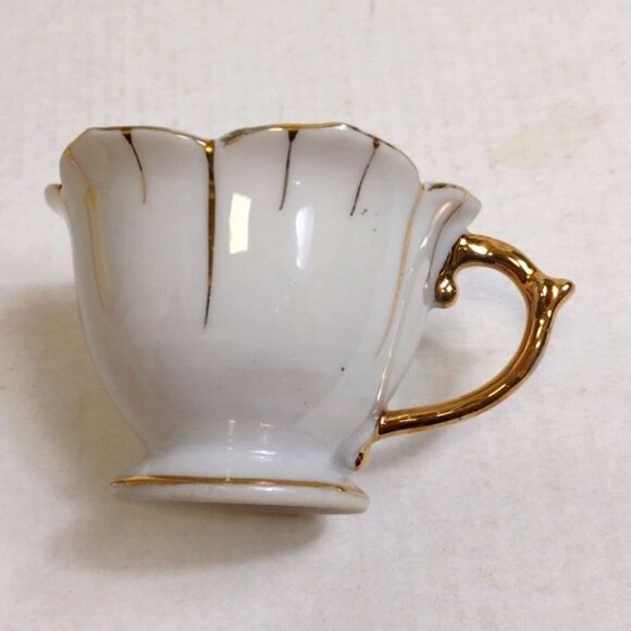 Vintage Bone China‎ Demitasse Cup & Saucer White & Gold Japan - Picture 7 of 8